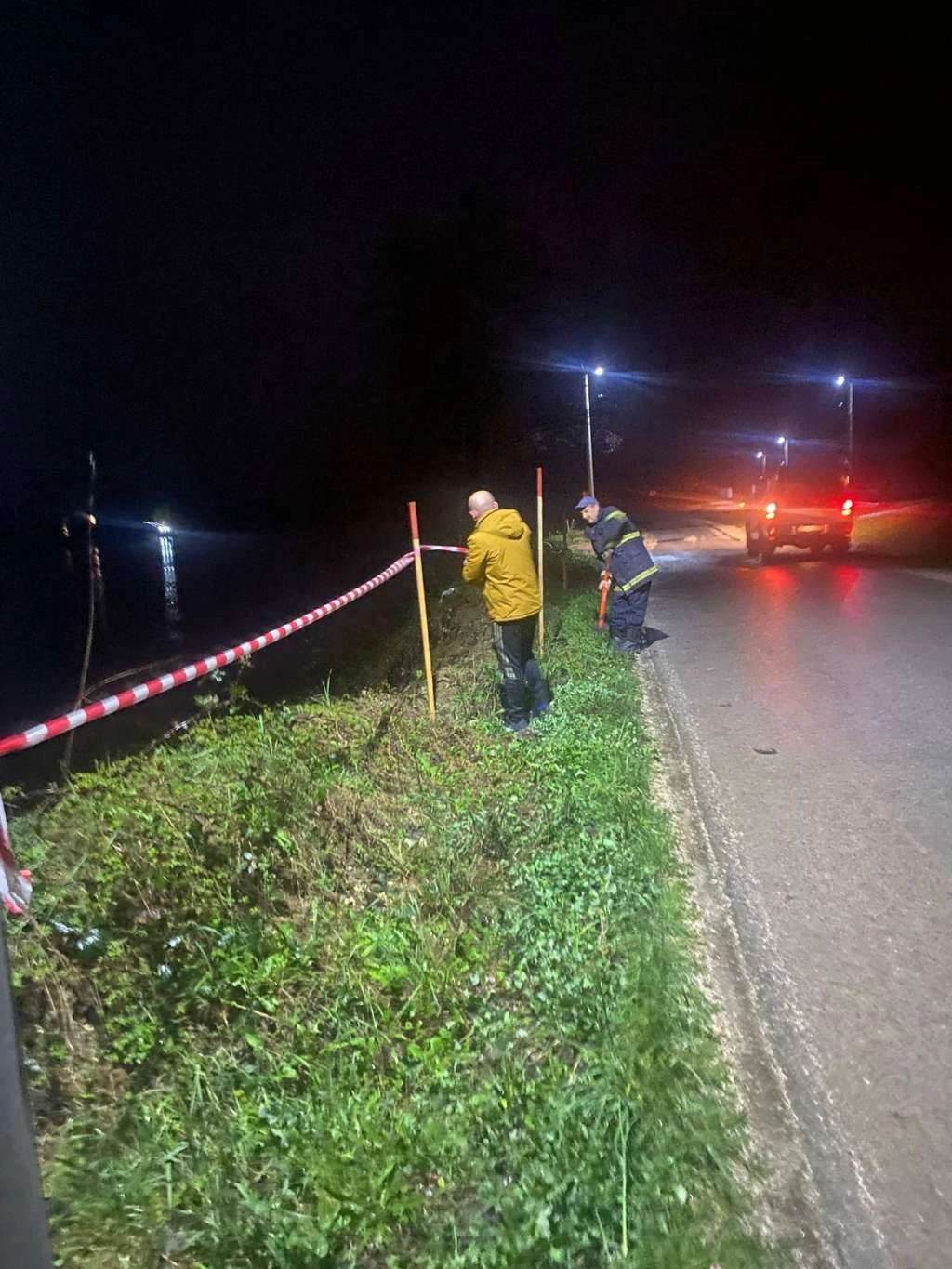 Nabujali vodotoci u Sanskom Mostu, nadležne službe na terenu